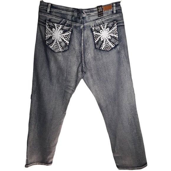 Stretch skinny jeans w/embellished pockets - Picture 6 of 12